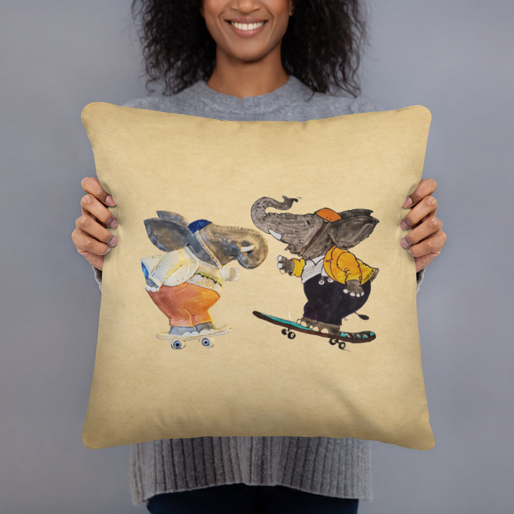 Friends Forever: Classic Throw Cushions